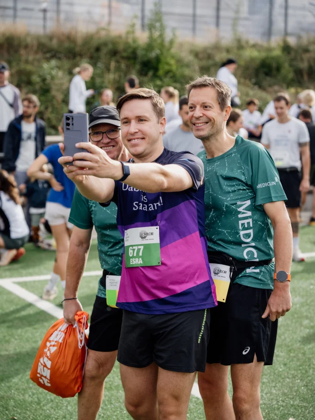 🏃‍♂️💪 Cross against Cancer

Gemeinsam gegen Krebs, gemeinsam für mehr Zusammenhalt! ❤️ @miteinander_gegen_krebs 

Bereits zum 12. Mal fand heute der Spendenlauf „Cross against Cancer“ in Homburg statt. Betroffene, Angehörige und Unterstützer kommen hier zusammen, machen gemeinsam Mut und sammeln Spenden für den Kampf gegen Krebs.

Eine starke Aktion, die zeigt: Gemeinsam setzen wir ein Zeichen für Solidarität und gegen das Tabu Krebs! 🙏❤️

Danke an alle, die diesen besonderen Tag möglich machen und sich engagieren!