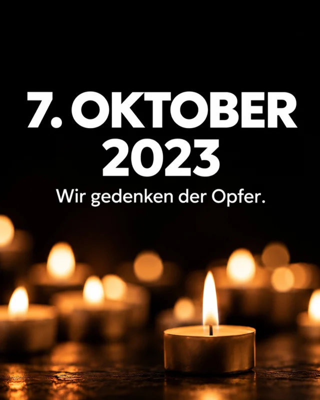 Heute, am 7. Oktober, gedenken wir der Opfer des brutalen Terrorangriffs der Hamas auf Israel vor drei Jahren.

Wir erinnern an die Jüdinnen und Juden, die ermordet wurden, an die Verletzten und Verschleppten und an ihre Familien und Angehörigen. Ihr Leid darf nicht vergessen werden.

Der 7. Oktober mahnt uns zugleich, für ein Leben in Frieden und Sicherheit einzutreten – für Israelis wie für Palästinenser. Für Menschlichkeit, gegen Terror, Hass und Antisemitismus.

Wir gedenken der Opfer.